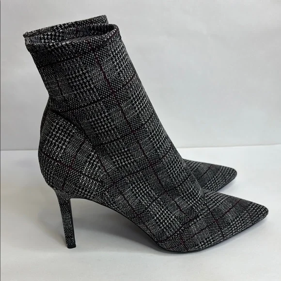 FINAL! NWOT! Charles David Black Red and Gray Tweed Plaid Spike Heeled Boots - Picture 5 of 9